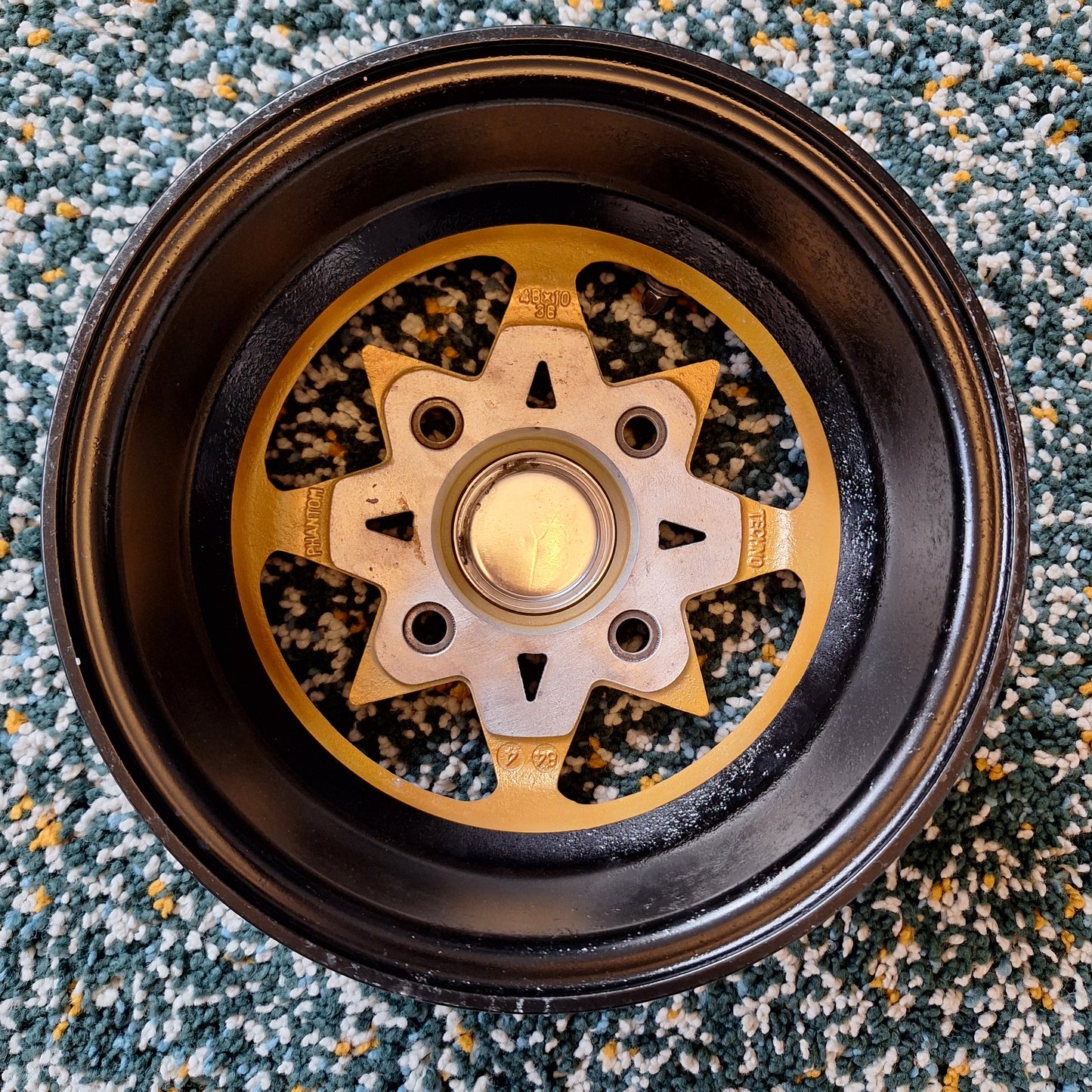 Techno Phantom Mini 10 Inch Wheel