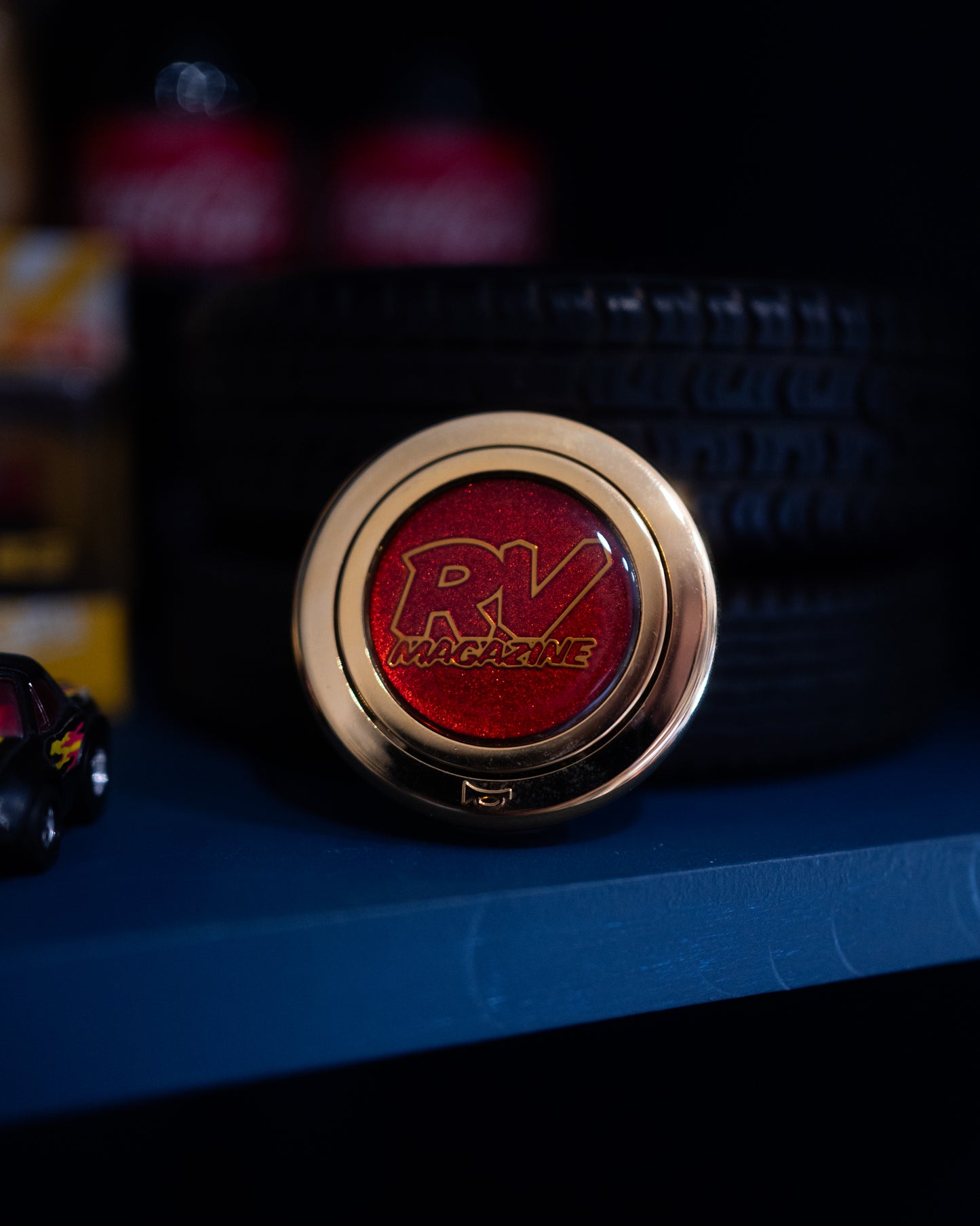 RV Magazine Gold/Red Horn Button