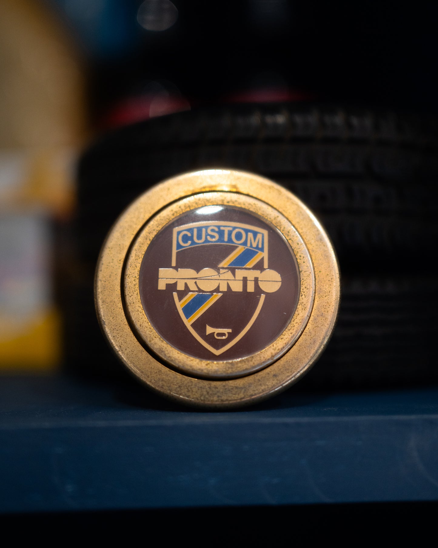 Custom Pronto Gold/Gold Horn Button