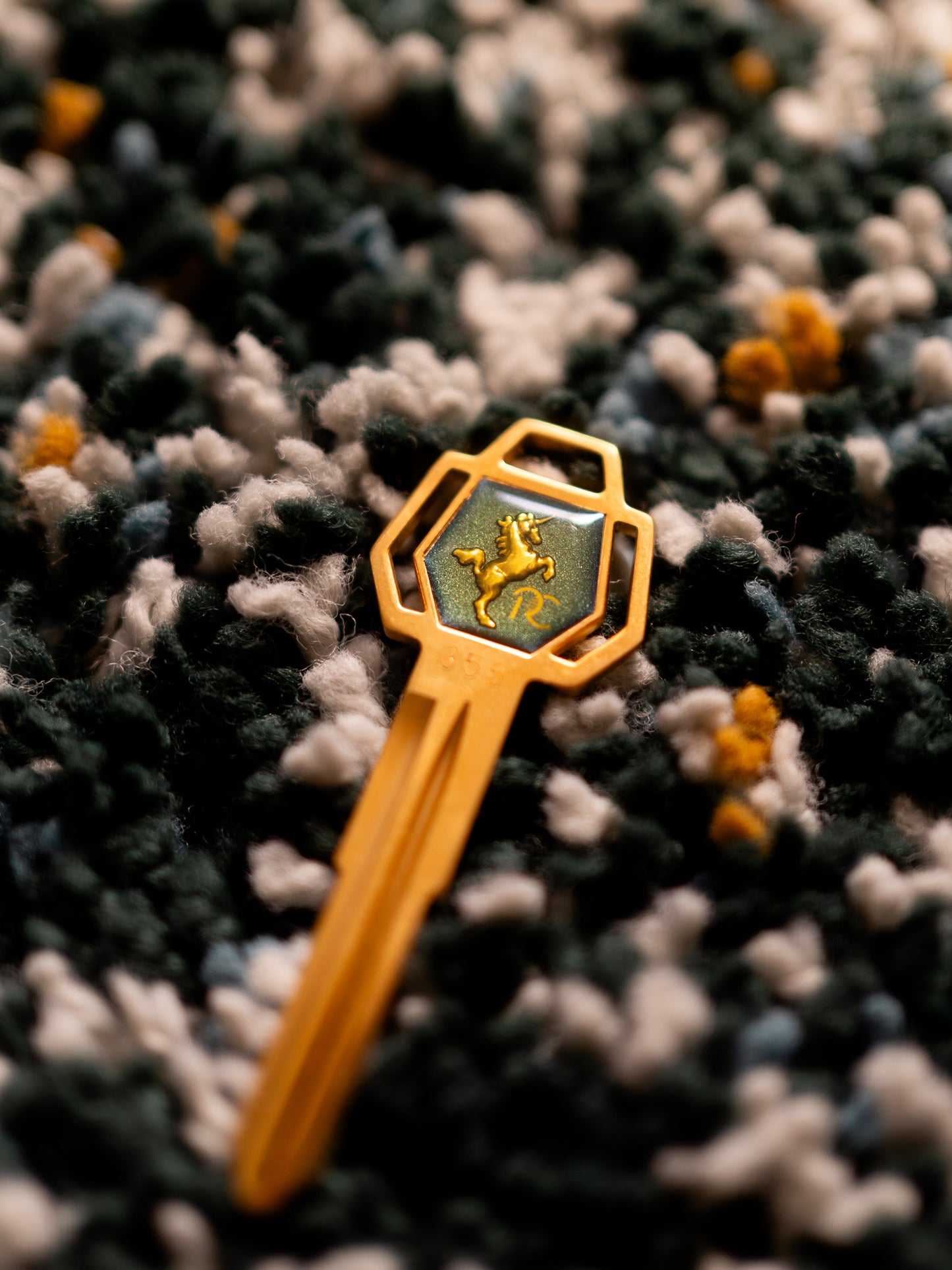 Royal Clover Unicorn M356 Fashion Key - Blue