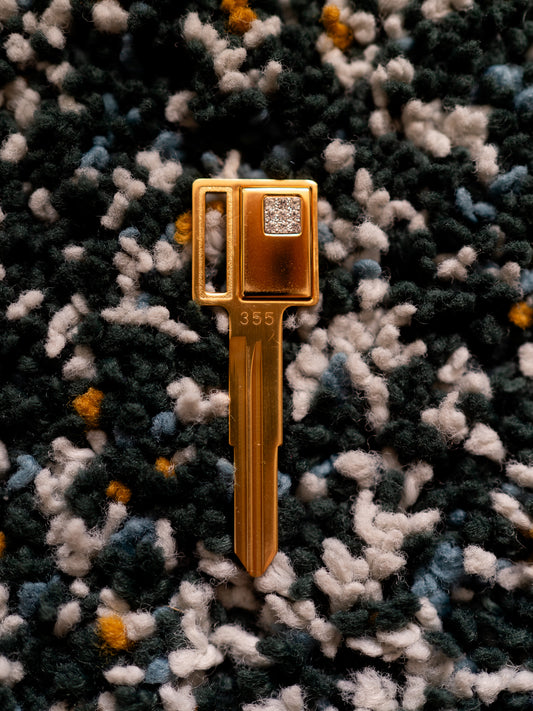 Royal Clover Gold M355 Fashion Key