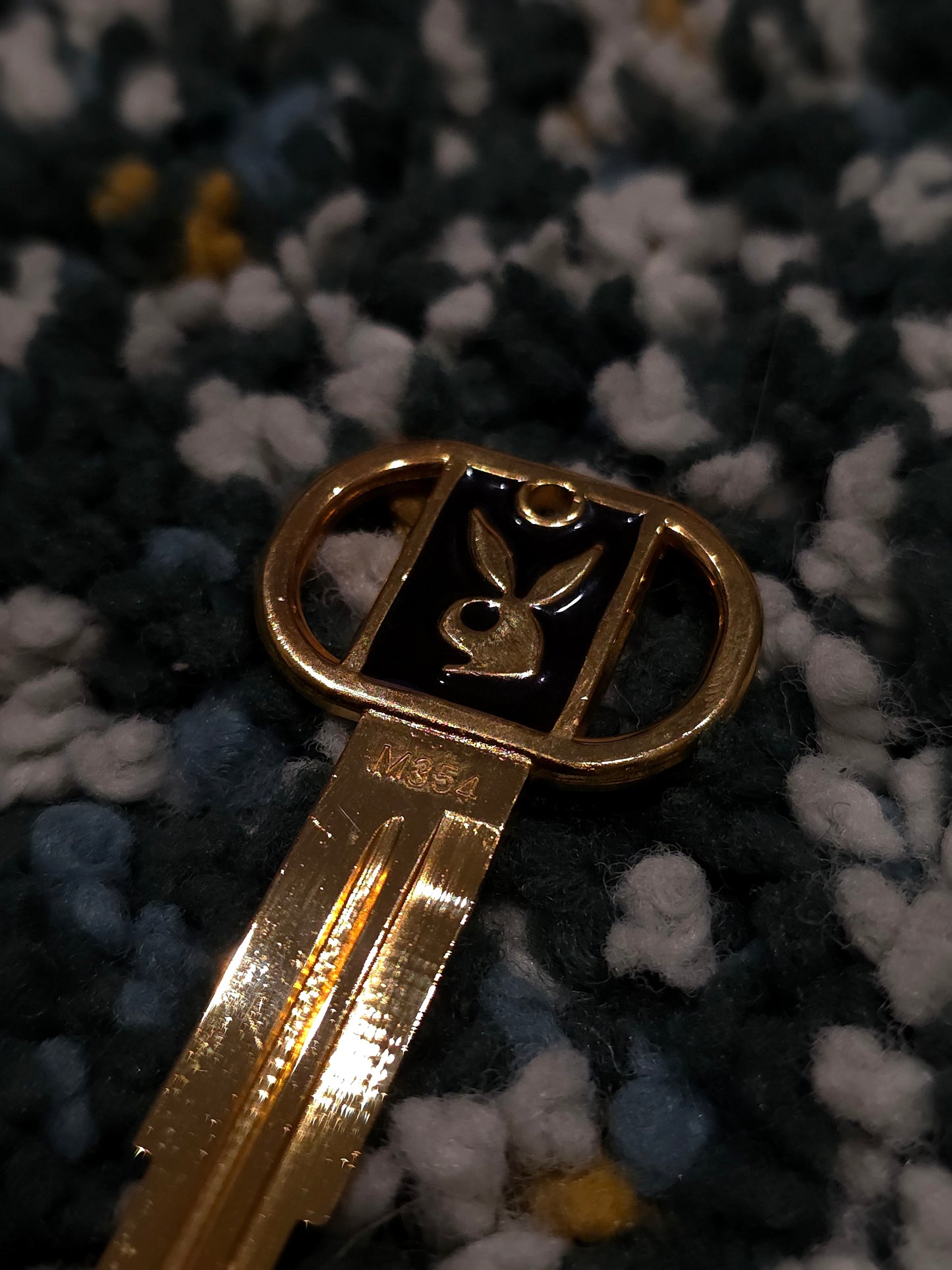 Playboy M354 Fashion Key - Black